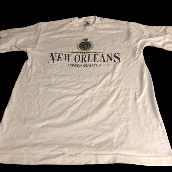 Vintage New Orleans French Quarter T-Shirt in Navy, White, & Gold; sz L - Picture 1 of 8